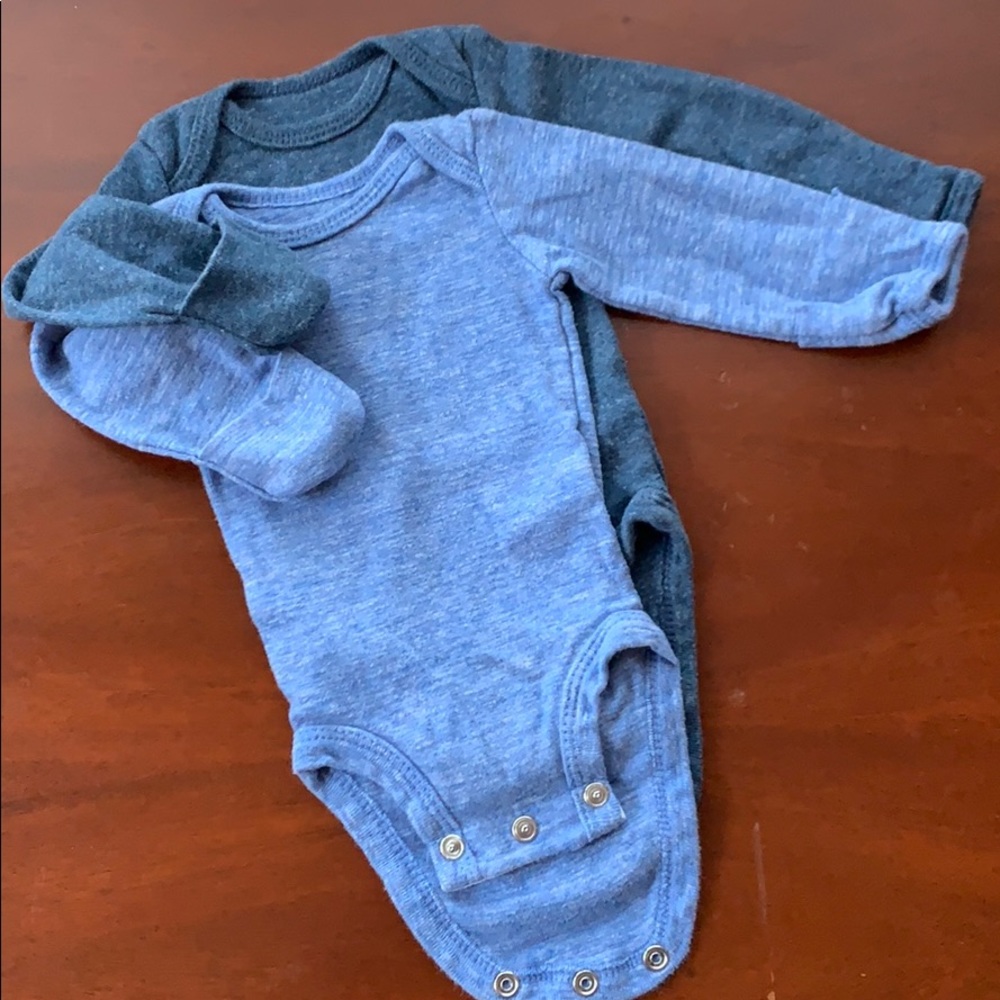 Baby boy long sleeve onesies